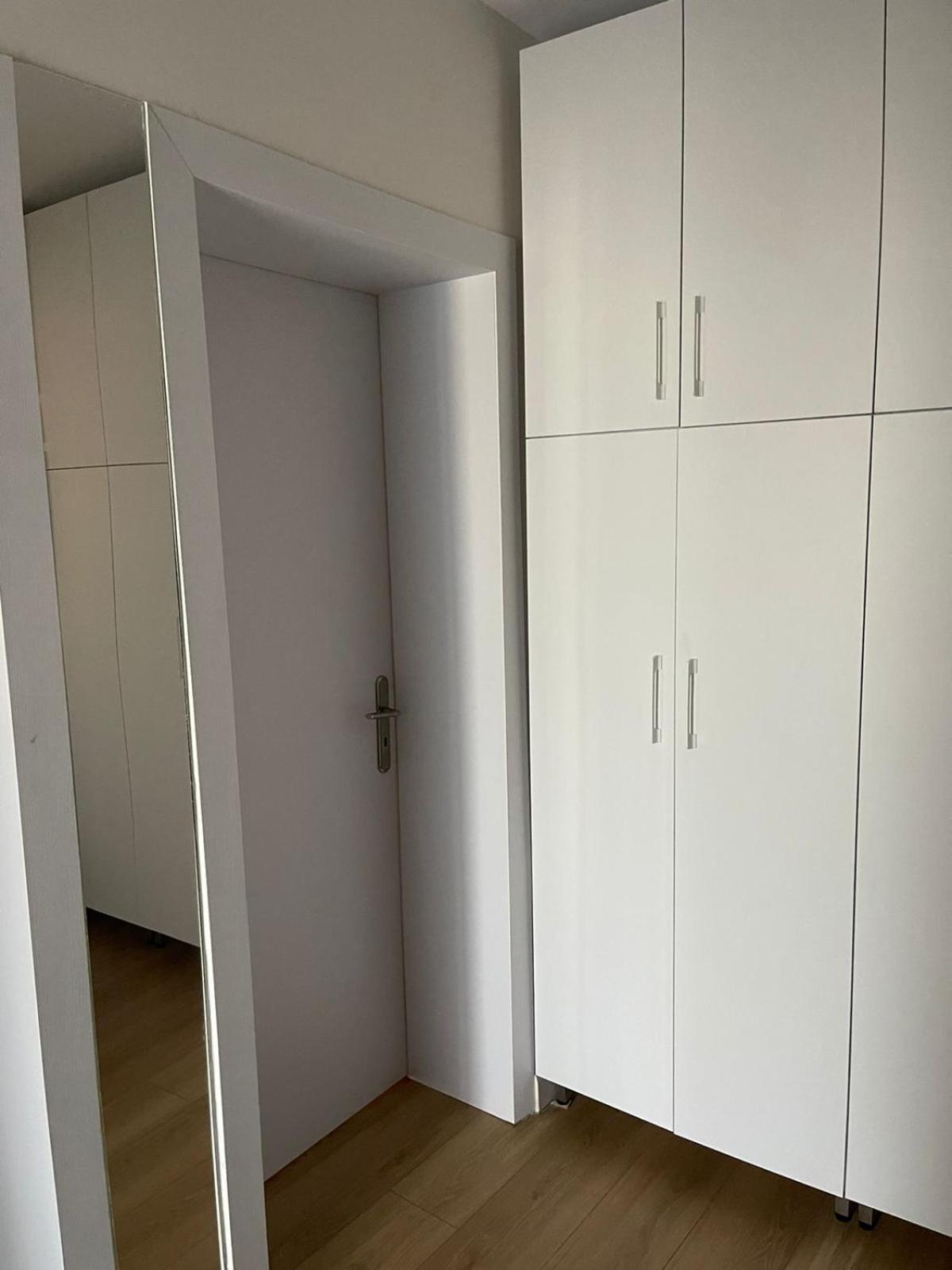 Dream Apartament Тирана Екстер'єр фото