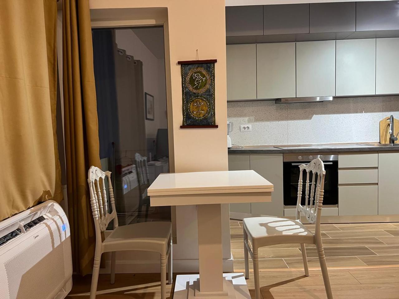 Dream Apartament Тирана Екстер'єр фото